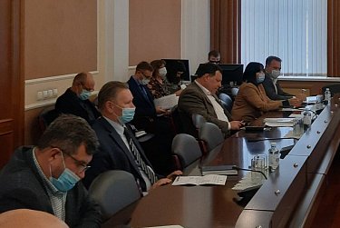 25 ноября депутаты рассмотрят проект областного бюджета-2022